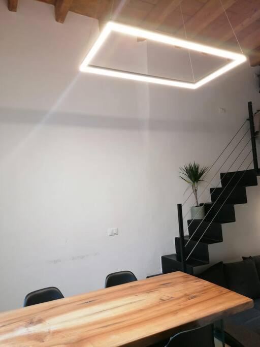 Apartamento Bed And Bike - Bergamo Loft Exterior foto